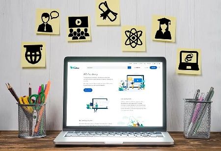 Indonesia Distributes 288,000 Panels To Digitize Schools